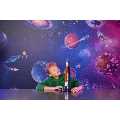 8. LEGO Technic 42221 Rakieta NASA Artemis