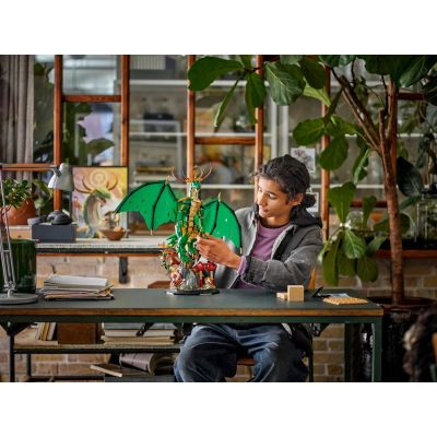 8. LEGO NINJAGO 71847 Smok-strażnik