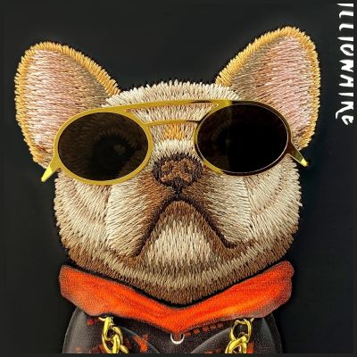 8. Etui Nimmy Glasses Cool Dog do iPhone 17 - czarne