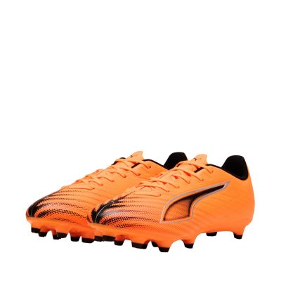 2. Buty piłkarskie Puma Ultra 6 Play FG/AG Heat Fire pomarańczowe 108532 03