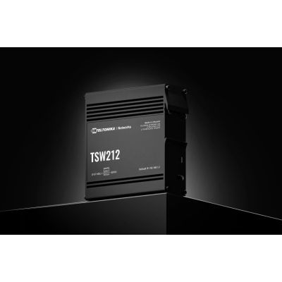 6. Teltonika TSW212 Zarządzany L2 Gigabit Ethernet (10/100/1000) Czarny