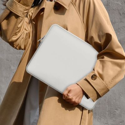 9. Torba na laptopa 15-16" Tech-Protect Neoslim - szara