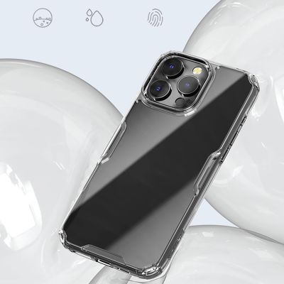 12. Etui Nillkin Nature Pro Case na iPhone 16 Pro - przezroczysto-białe