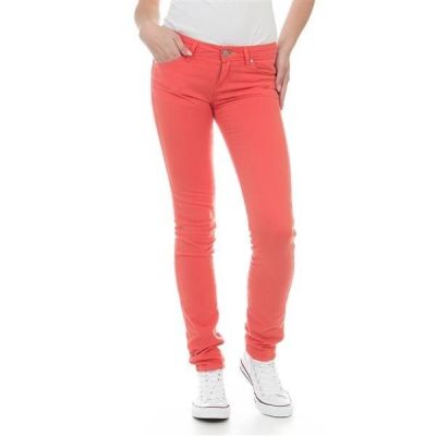 5. Jeansy Wrangler Molly Melon W251U229M