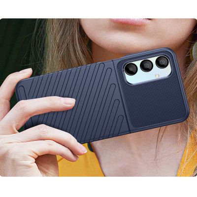 4. Etui Thunder Case na Samsung Galaxy A26 silikonowy pancerny pokrowiec - niebieskie