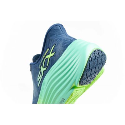 7. Buty do biegania Skechers Max Cushioning Slip-Ins W 129473/NVLM