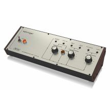 Behringer SPRING REVERBERATION 646 Efekt typu reverb w obudowie Eurorack