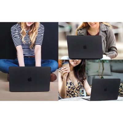 7. Etui Tech-Protect SmartShell na MacBook Air 15" M2 / M3 / 2023-2024 - czarny mat