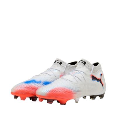 8. Buty piłkarskie Puma Future 8 Ultimate FG M 108581 01