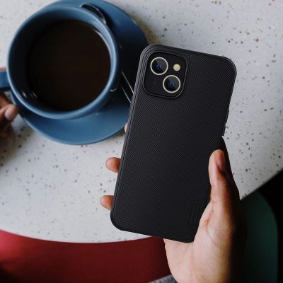 16. Nillkin Super Frosted Shield Pro etui iPhone 14 Plus pokrowiec na tył plecki niebieski