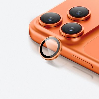4. Szkło na obiektyw AMAZINGTHING AR Sapphire na iPhone 17 Pro / Pro Max - z pomarańczową ramką