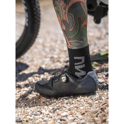 2. Skarpety rowerowe NORTHWAVE Extreme Air Mid Sock - czarny