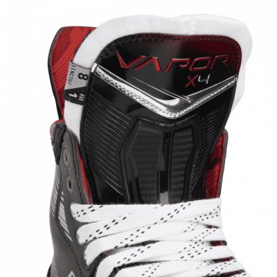 4. Łyżwy hokejowe Bauer Vapor X4 Int 1061731