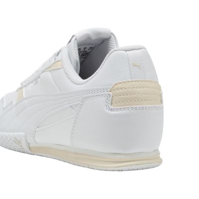 3. Buty damskie Puma Bella Donna L białe 402672 02