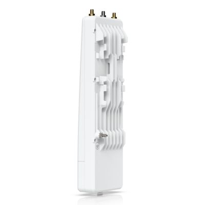 6. Ubiquiti model WAVE-MLO5