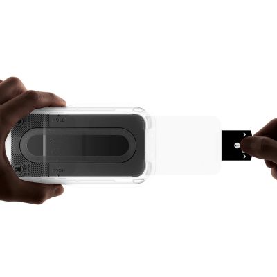 6. Szkło hartowane Spigen Glas.tR EZ Fit Pro HD AC 2-Pack prywatyzujące na iPhone 18 Pro