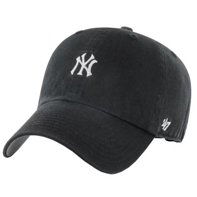 5. Czapka z daszkiem 47 Brand MLB New York Yankees Base Runner Cap M B-BSRNR17GWS-BKC