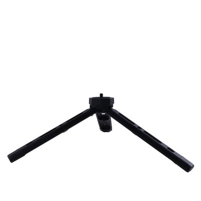 3. Statyw tripod do kamery sportowej
