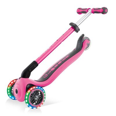 13. Hulajnoga jeździk rowerek Globber GO-UP Deluxe Lights 646-110