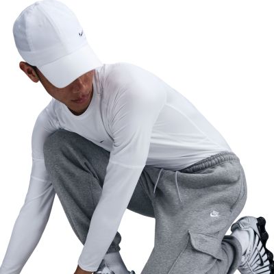 5. Spodnie męskie Nike Club szare FN3805 063