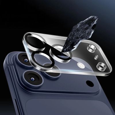 3. Osłona aparatu Tech-Protect Cam Fit+ na iPhone 17 Pro - przezroczysta