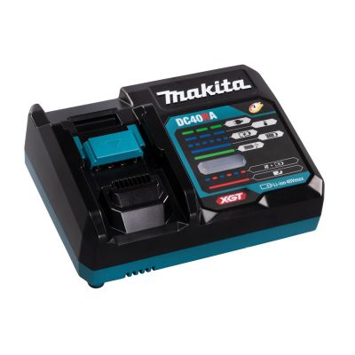 4. MAKITA ŁADOWARKA DC40RA XGT 6A