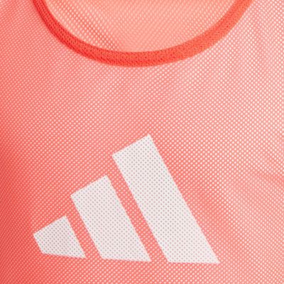 8. Znacznik adidas Training BIB 24 Jr JF3249