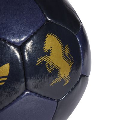 2. Piłka adidas Juventus Turyn Club Trefoil IX4028