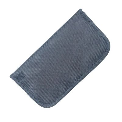 8. Etui antykradzieżowe na klucze samochodowe telefon blokujące fale radiowe Faraday Box klatka Faradaya 20 cm x 11 cm czarny