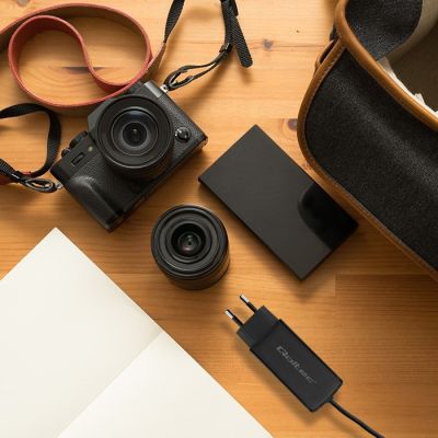 4. QOLTEC ŁADOWARKA SIECIOWA 90W GAN | 5-20V | 3-4.5A | USB-C 3.1
