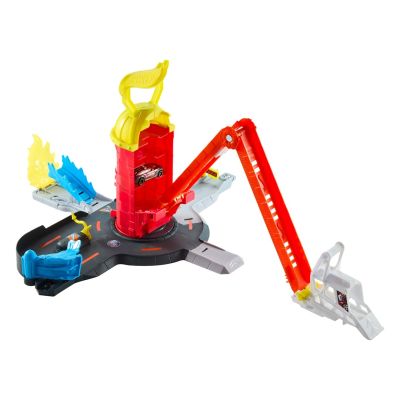 6. Hot Wheels City JHL95 samochodzik