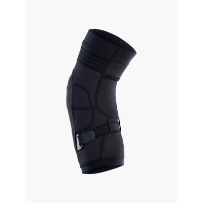 6. Ochraniacze na kolana EVOC Knee Prot Ls Flex Enduro black