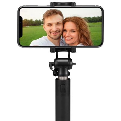 12. Selfie stick Spigen S540W Bluetooth z tripodem - czarny