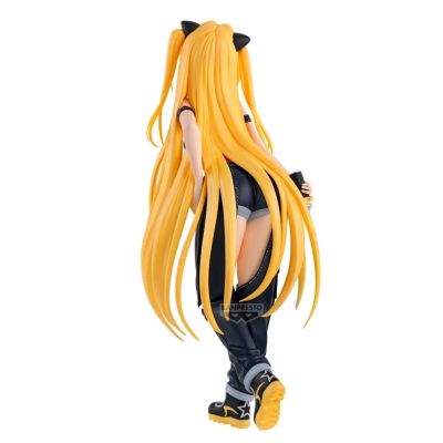 3. BANPRESTO TO LOVE-RU GLITTER&GLAMOURS - GOLDEN DARKNESS (STREET Ver.)