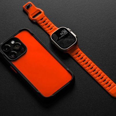 4. Pasek Tech-Protect IconBand Line na Apple Watch 4 / 5 / 6 / 7 / 8 / 9 / SE / Ultra 1 / 2 (42/44/45/49 mm) - limonkowy