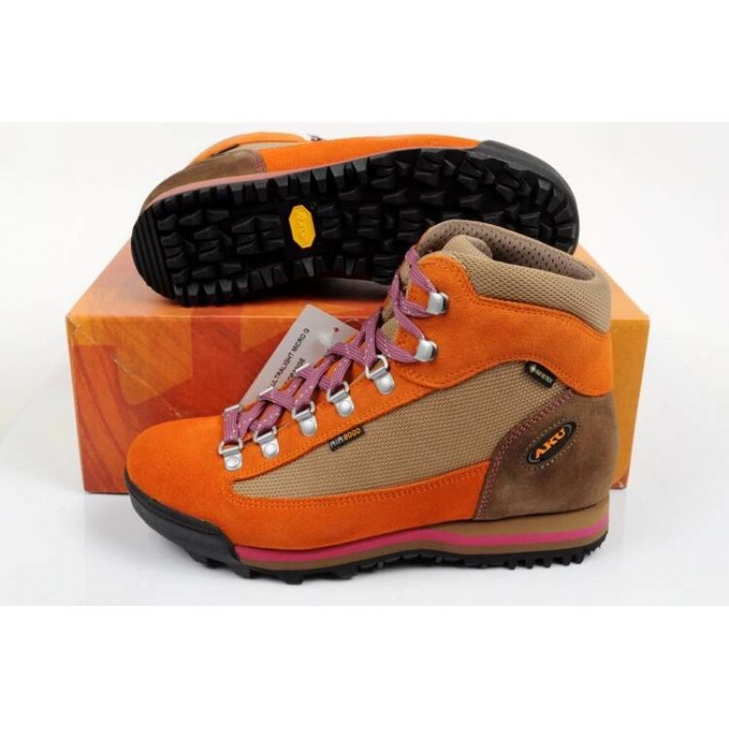 11. Buty trekkingowe Aku Ultralight W 36510184