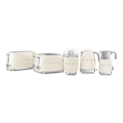 6. SMEG Toster (TSF03CREU) creme