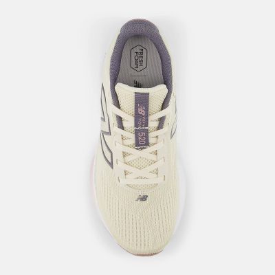 4. Buty biegowe damskie New Balance 520 Running  (W5207J8)