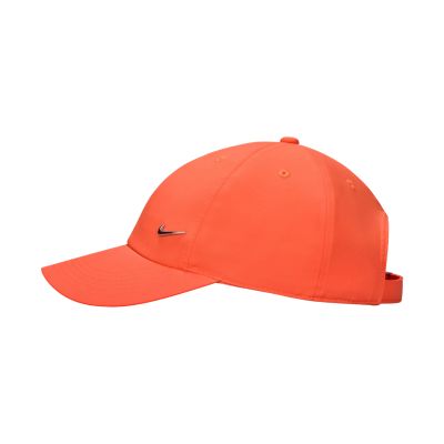 2. Czapka z daszkiem dla dzieci Nike Dri-Fit Club pomarańczowa FB5064 842