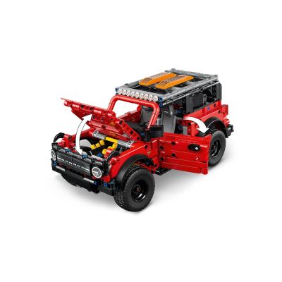 32. LEGO Technic 42213 - SUV Ford Bronco