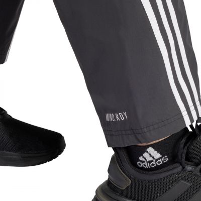 5. Spodnie adidas Future Icons Three Stripes Woven W IP1567