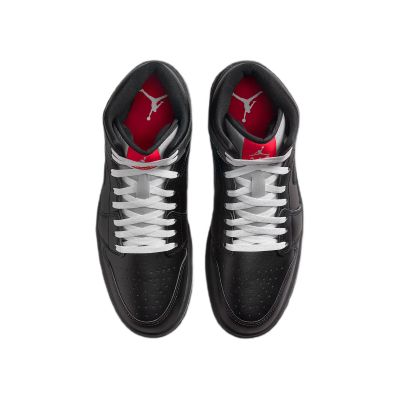 5. Buty sportowe męskie Air Jordan 1 Mid SE - HV5177-010