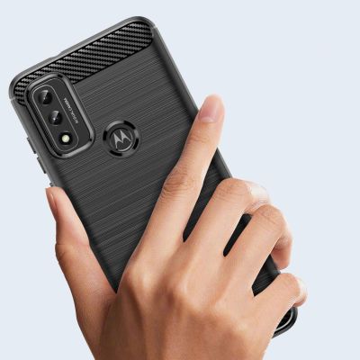 2. Carbon Case elastyczne etui pokrowiec Motorola Moto G Play 2022 czarny