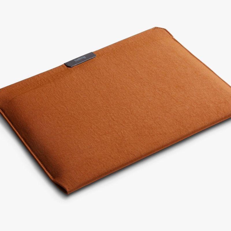 Bellroy Laptop Sleeve 14 - etui na laptop 14" (bronze)