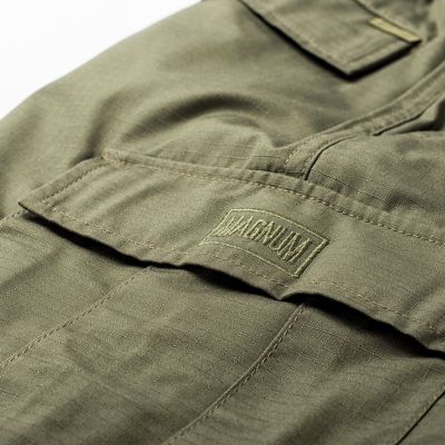 4. Spodenki magnum Atero 3.0 Shorts M 92800300801