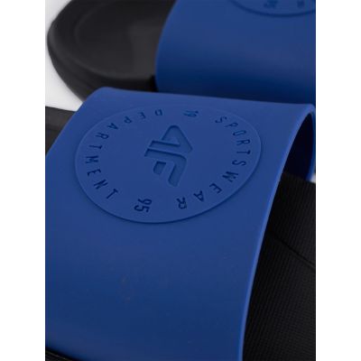 7. Klapki chłopięce 4F 4FJWSS26FSLIM033-36S
