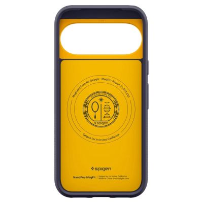 4. Etui Spigen Nano Pop MagSafe na Google Pixel 11 - granatowe