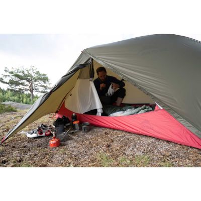 8. MSR Hubba Hubba Bikepack 2 os. Zielony, Czerwony, Biały Namiot trójkątny
