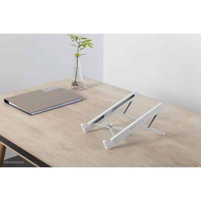 15. Neomounts by Newstar NSLS010 stojak na notebooka 43,2 cm (17") Podstawka na notebooka Srebrny