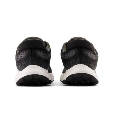 6. Buty biegowe New Balance M M520LB8
